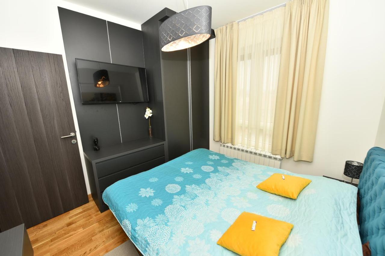 Grand Lux Apartman Čačak Exterior foto