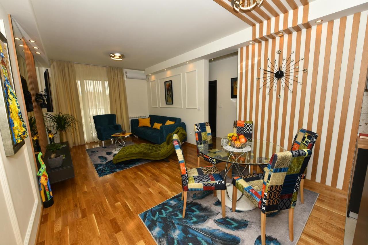 Grand Lux Apartman Čačak Exterior foto